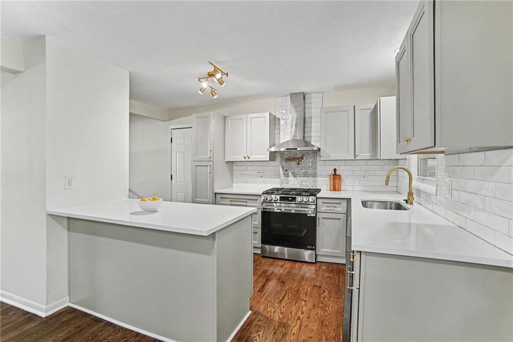 11123 Grand Avenue Property Photo 11