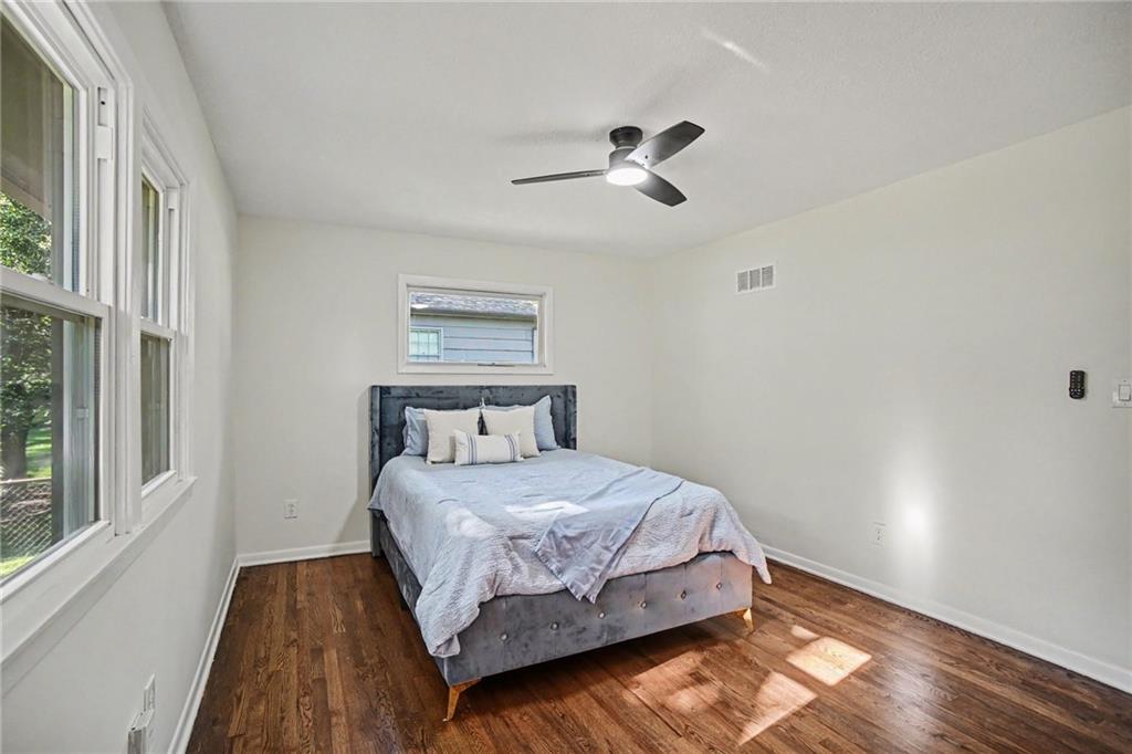 11123 Grand Avenue Property Photo 13