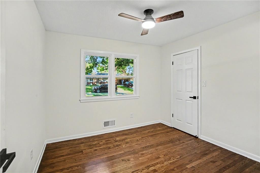 11123 Grand Avenue Property Photo 19