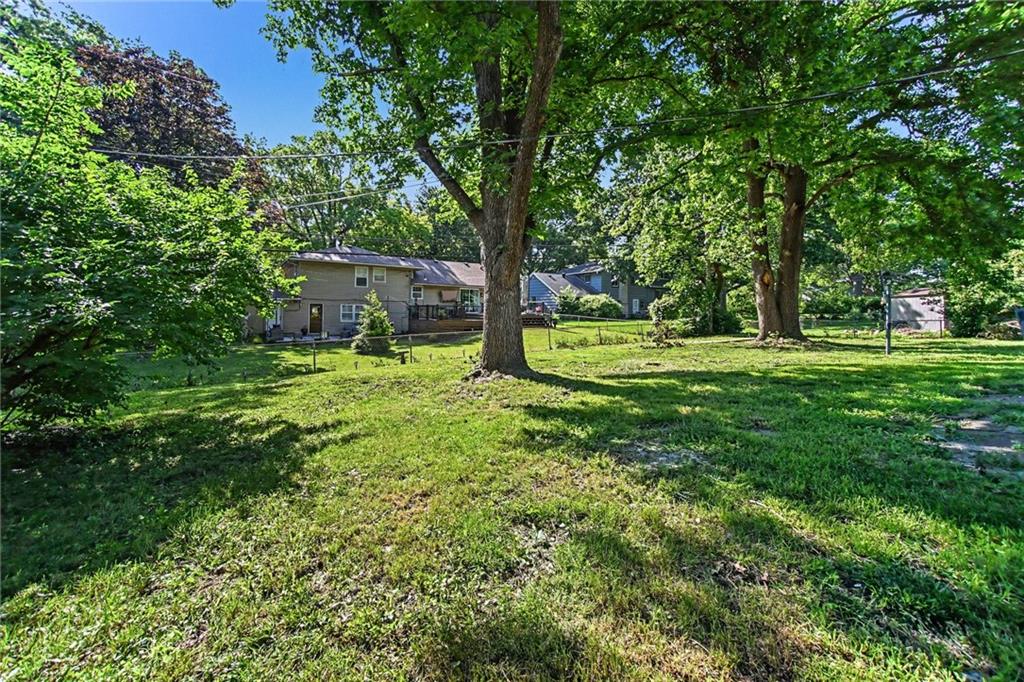 11123 Grand Avenue Property Photo 27