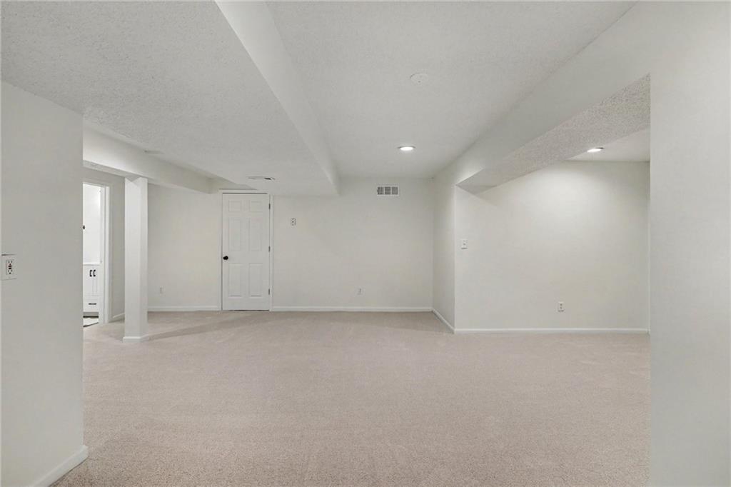 14059 W 147th Place Property Photo 29