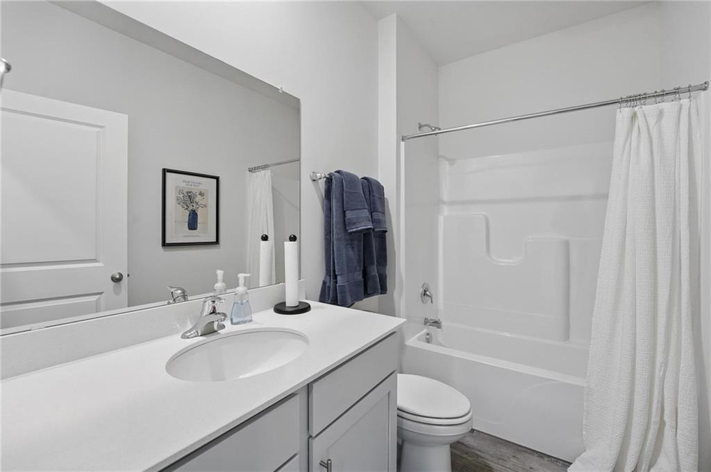 21533 Carrara Circle Property Photo 6