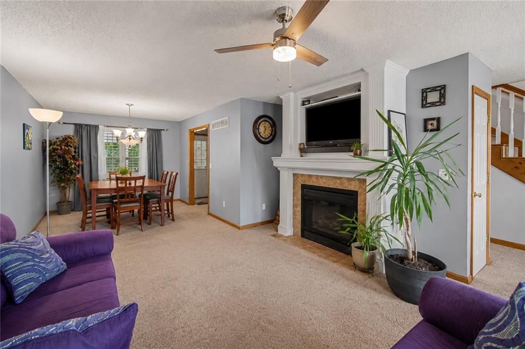 6301 N Quincy Avenue Property Photo 1