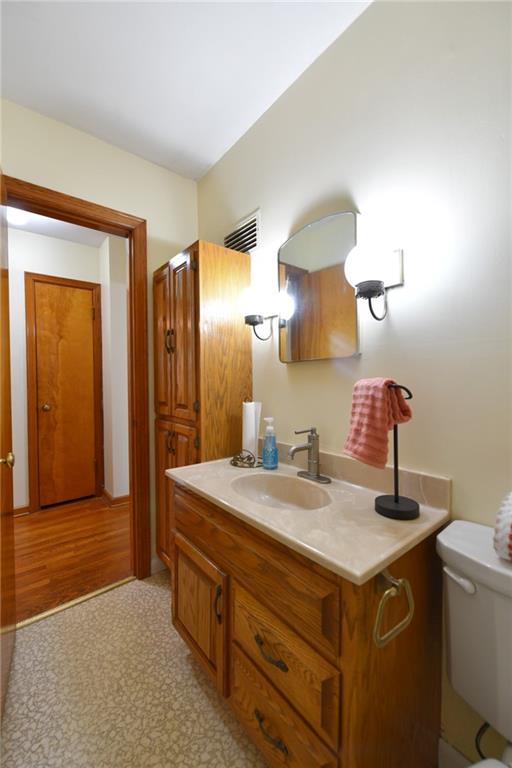 9604 E 32nd Street Property Photo 31
