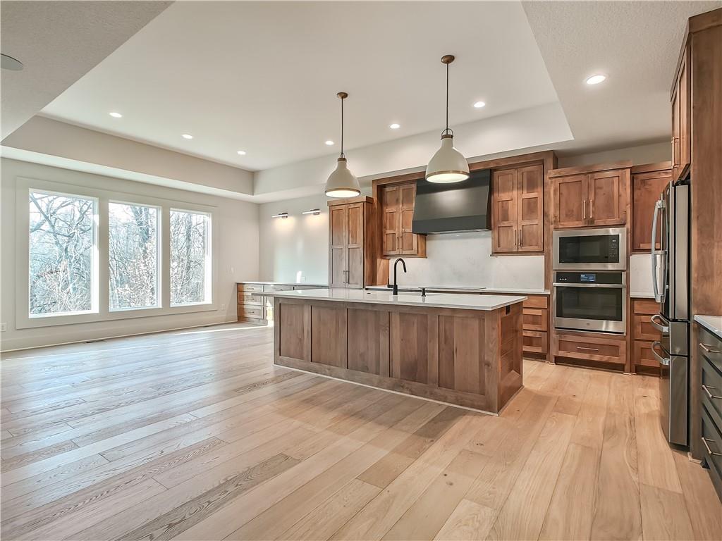 15181 W 168th Place Property Photo 10
