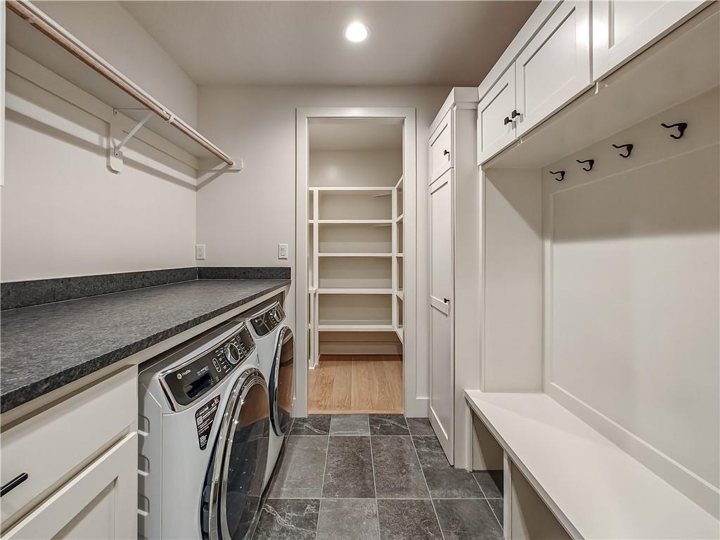 15181 W 168th Place Property Photo 28