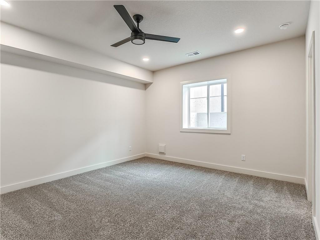 15181 W 168th Place Property Photo 39