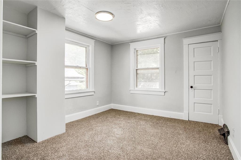 3222 E 28th Street Property Photo 17