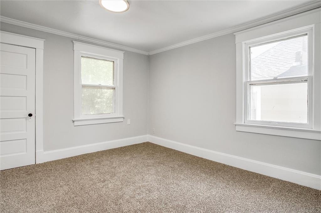 3222 E 28th Street Property Photo 18