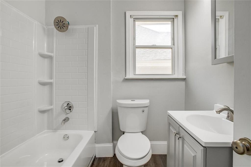 3222 E 28th Street Property Photo 19