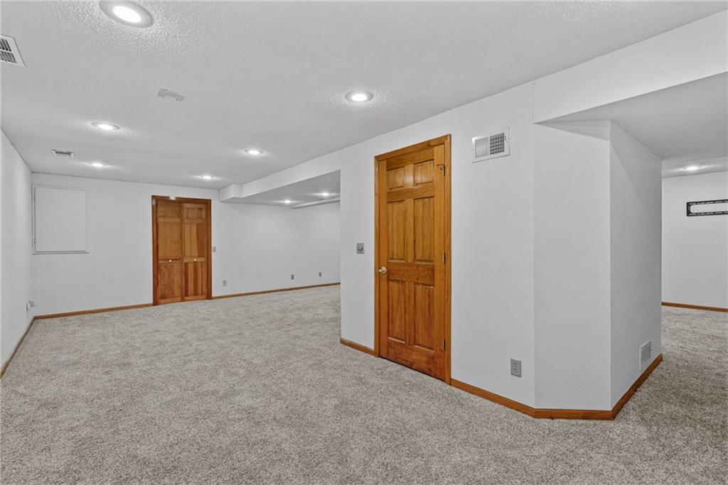 14130 W 113th Terrace Property Photo 35
