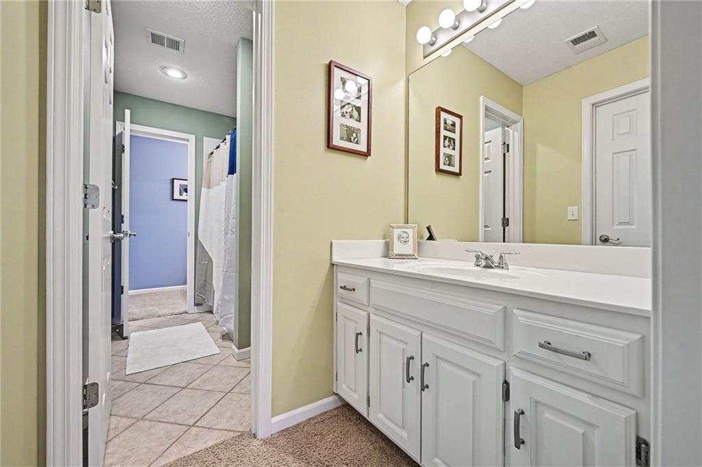 8033 Clearwater Drive Property Photo 29