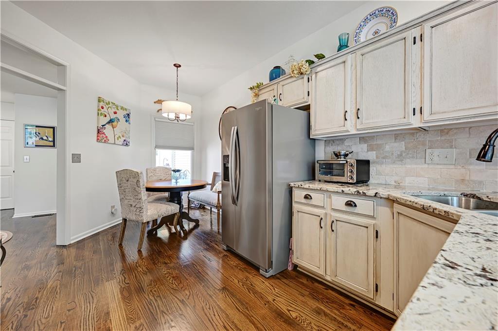 2433 W 137th Place Property Photo 16