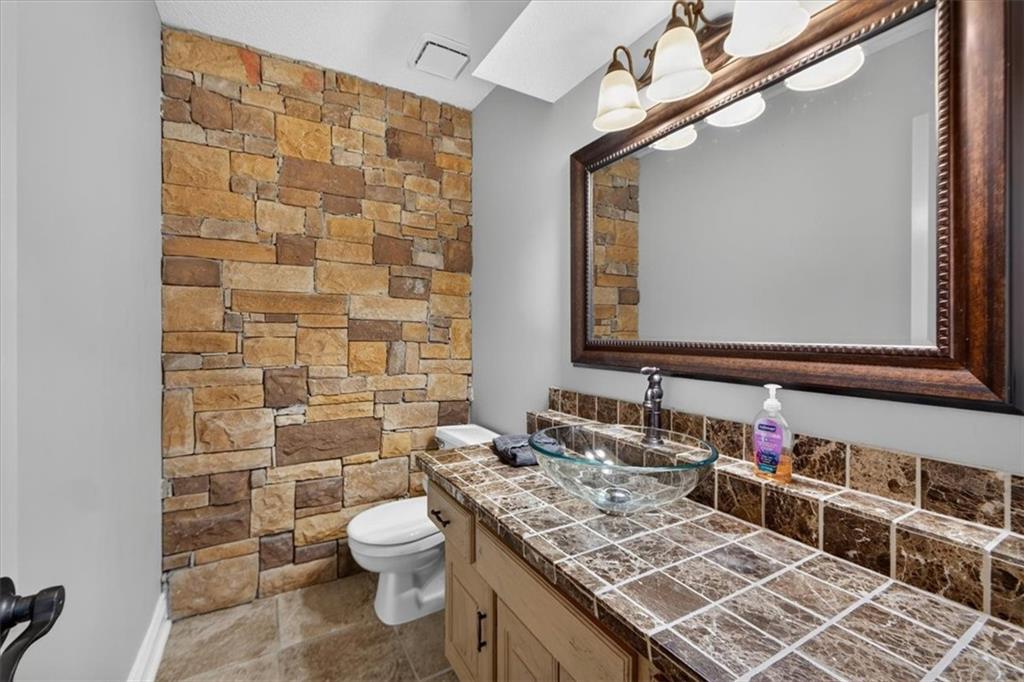 5502 Spinnaker Pointe N/a Property Photo 15