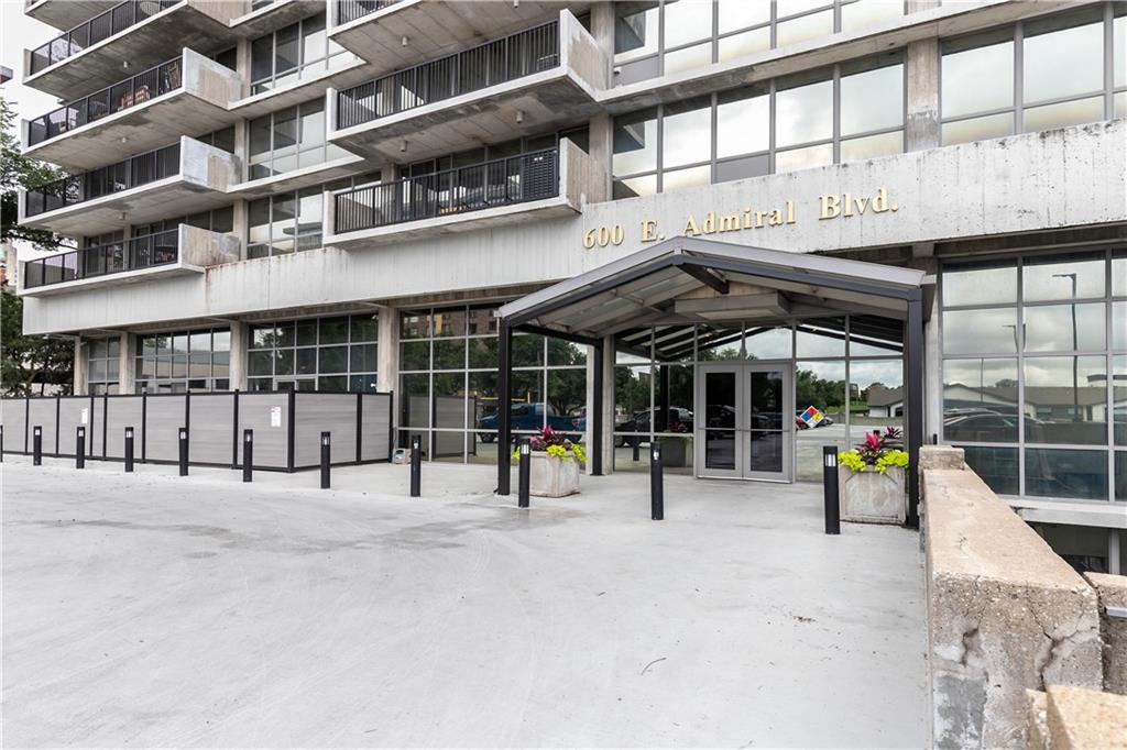 600 Admiral Boulevard Property Photo 1