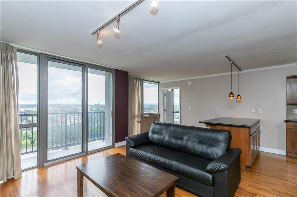 600 Admiral Boulevard Property Photo 3