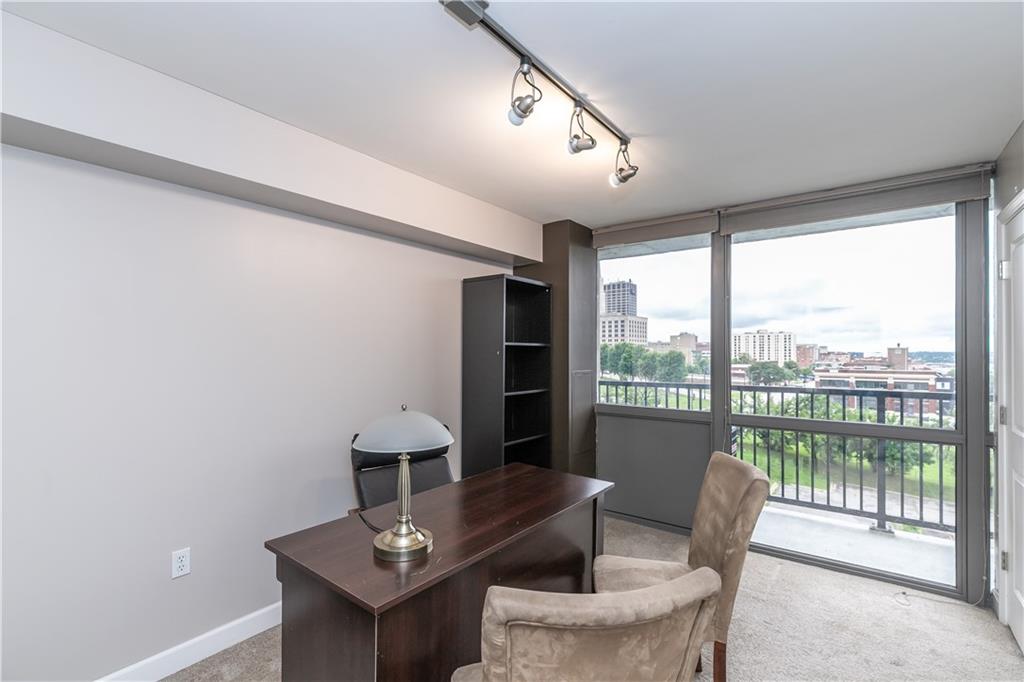 600 Admiral Boulevard Property Photo 7