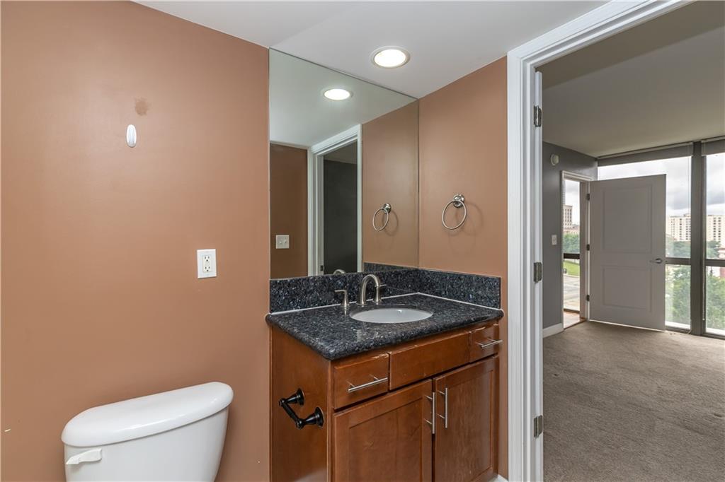 600 Admiral Boulevard Property Photo 17