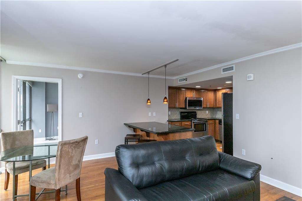 600 Admiral Boulevard Property Photo 23
