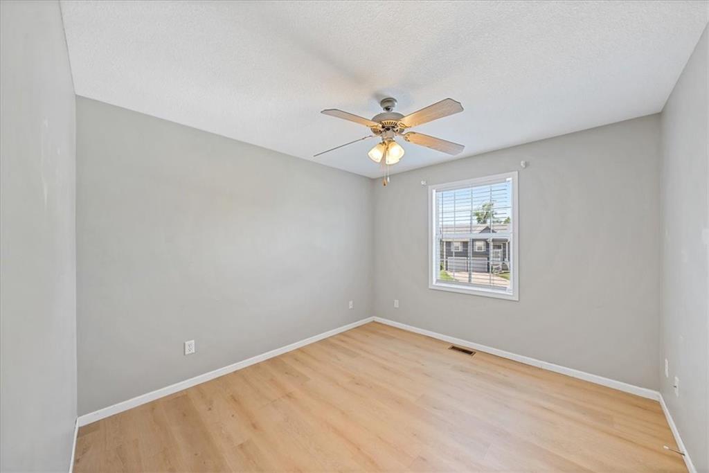 14637 Crystal Place Property Photo 19