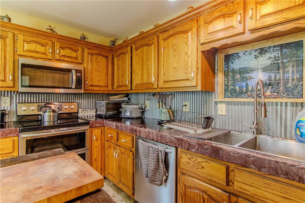 8352 Nw B Highway Property Photo 10