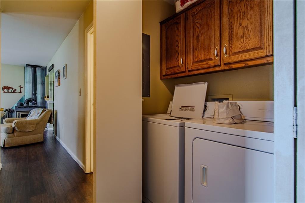8352 Nw B Highway Property Photo 15