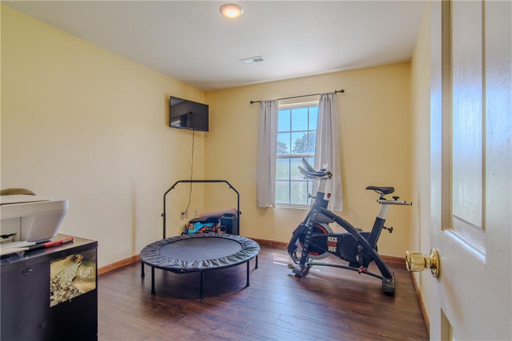 8352 Nw B Highway Property Photo 19