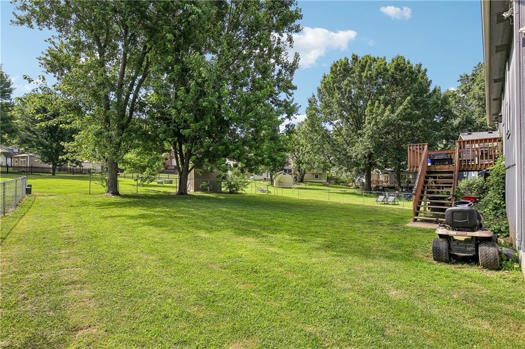 203 Broadmoor Drive Property Photo 28