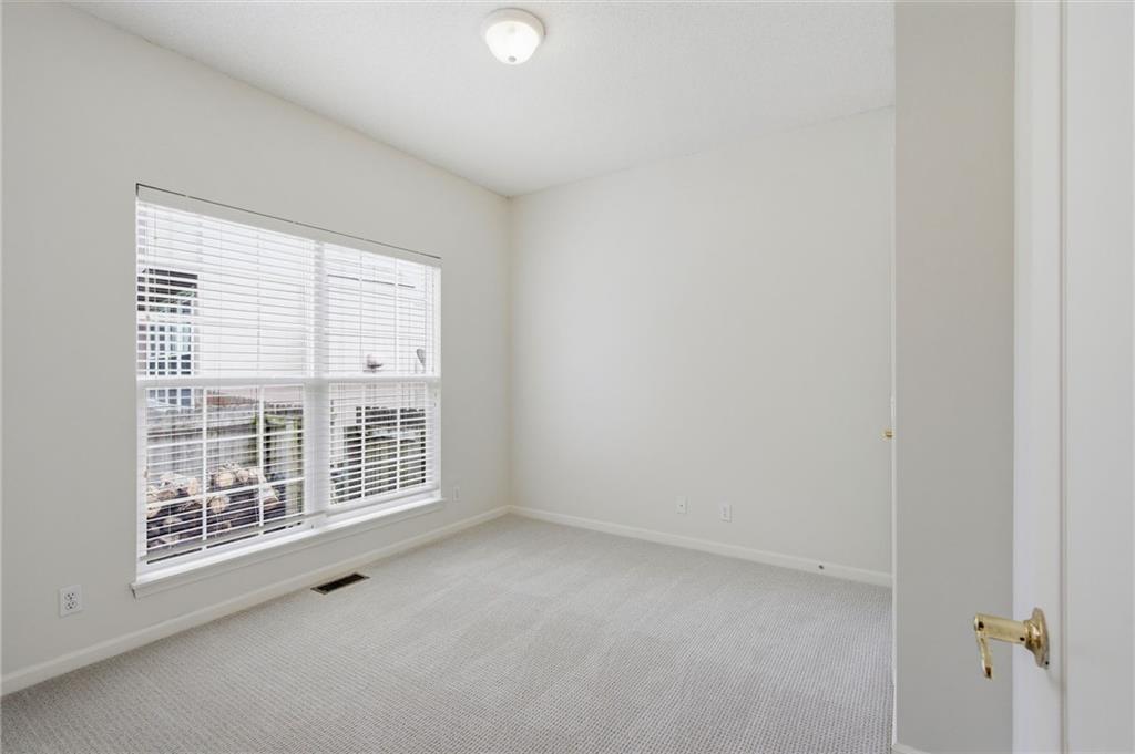 18366 W 157 Terrace Property Photo 19