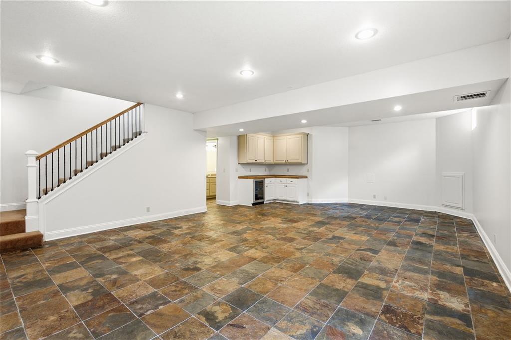 18366 W 157 Terrace Property Photo 25