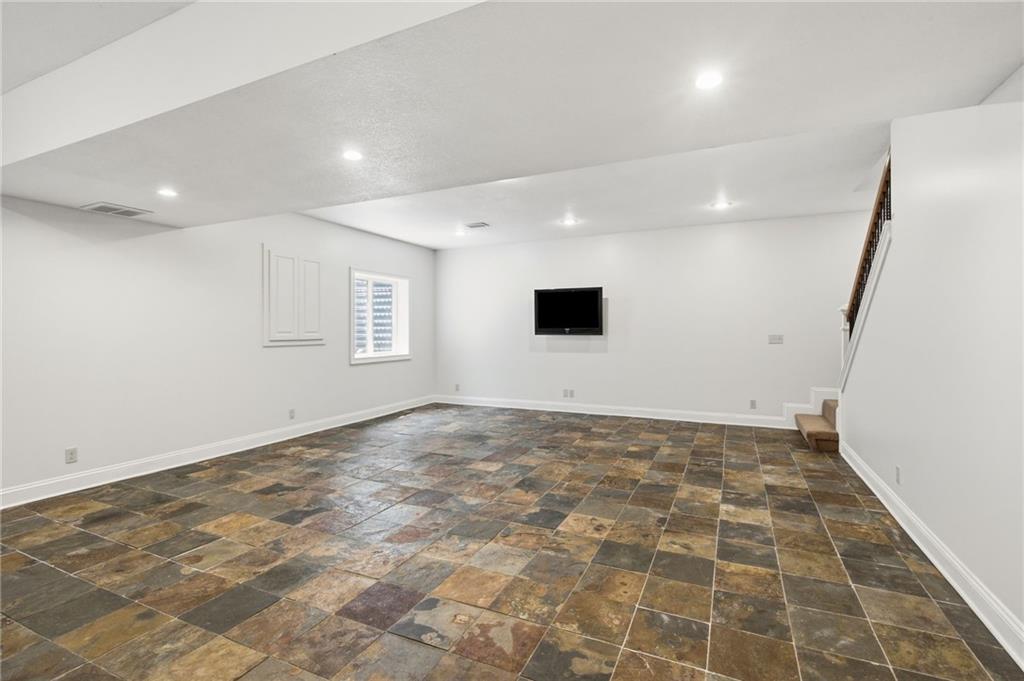 18366 W 157 Terrace Property Photo 26