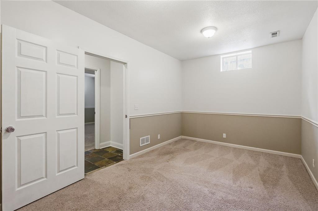 18366 W 157 Terrace Property Photo 31