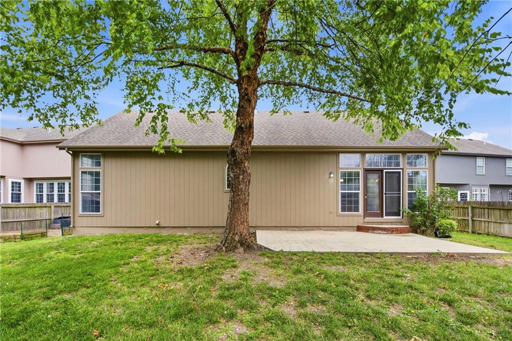18366 W 157 Terrace Property Photo 34