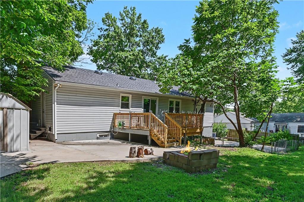 7940 N Broadway Street Property Photo 25