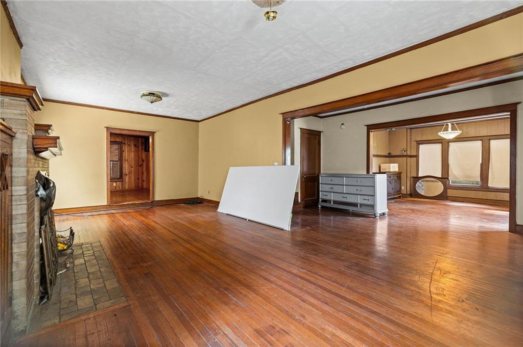 524 Cypress Avenue Property Photo 6