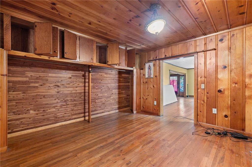 524 Cypress Avenue Property Photo 14