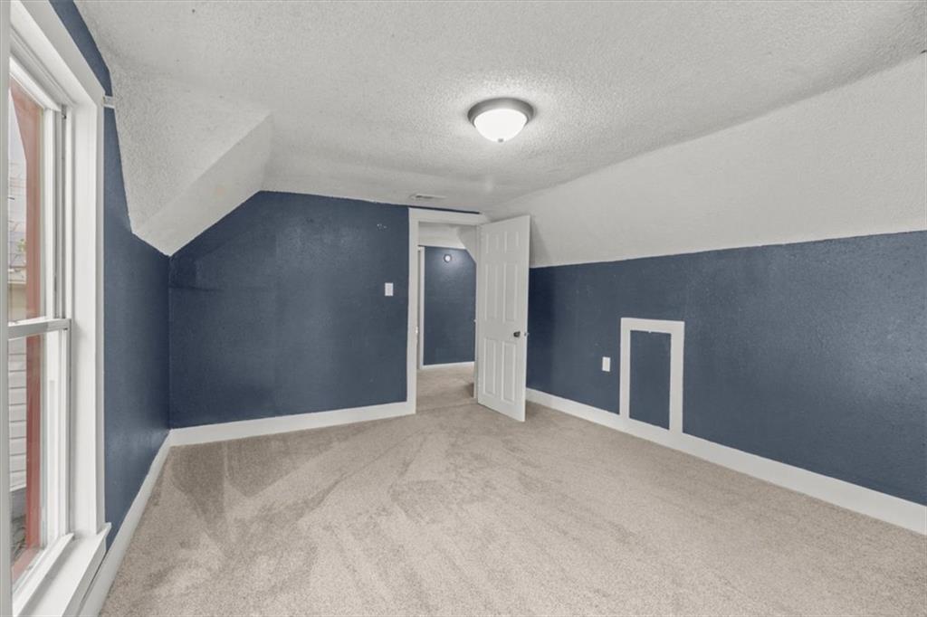 1001 S Main Street Property Photo 20