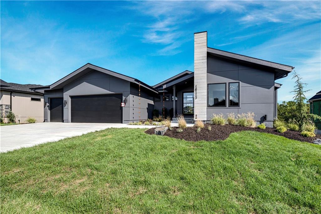 18113 Cody Street Property Photo 1