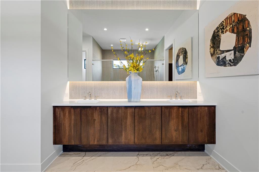 18113 Cody Street Property Photo 30