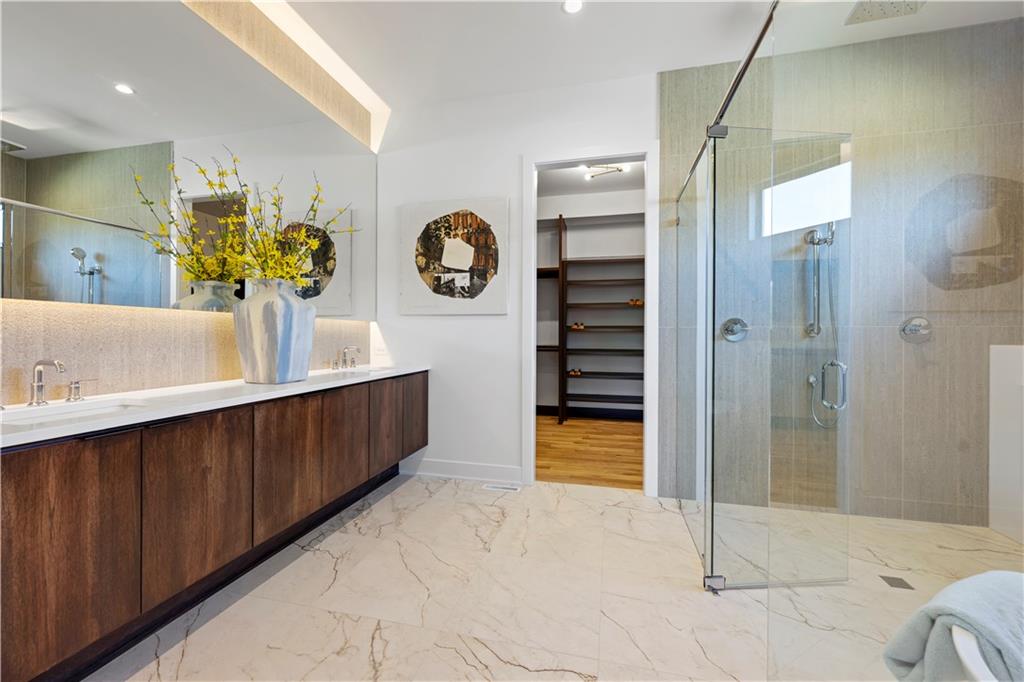 18113 Cody Street Property Photo 32
