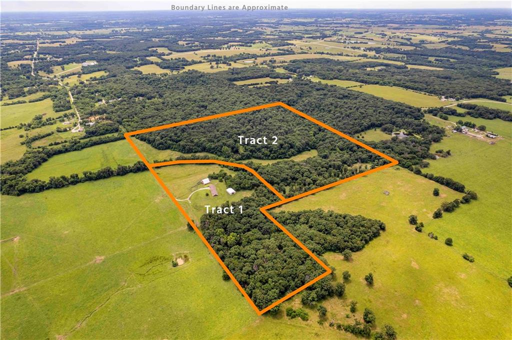 742 S 935 Road Property Photo 1