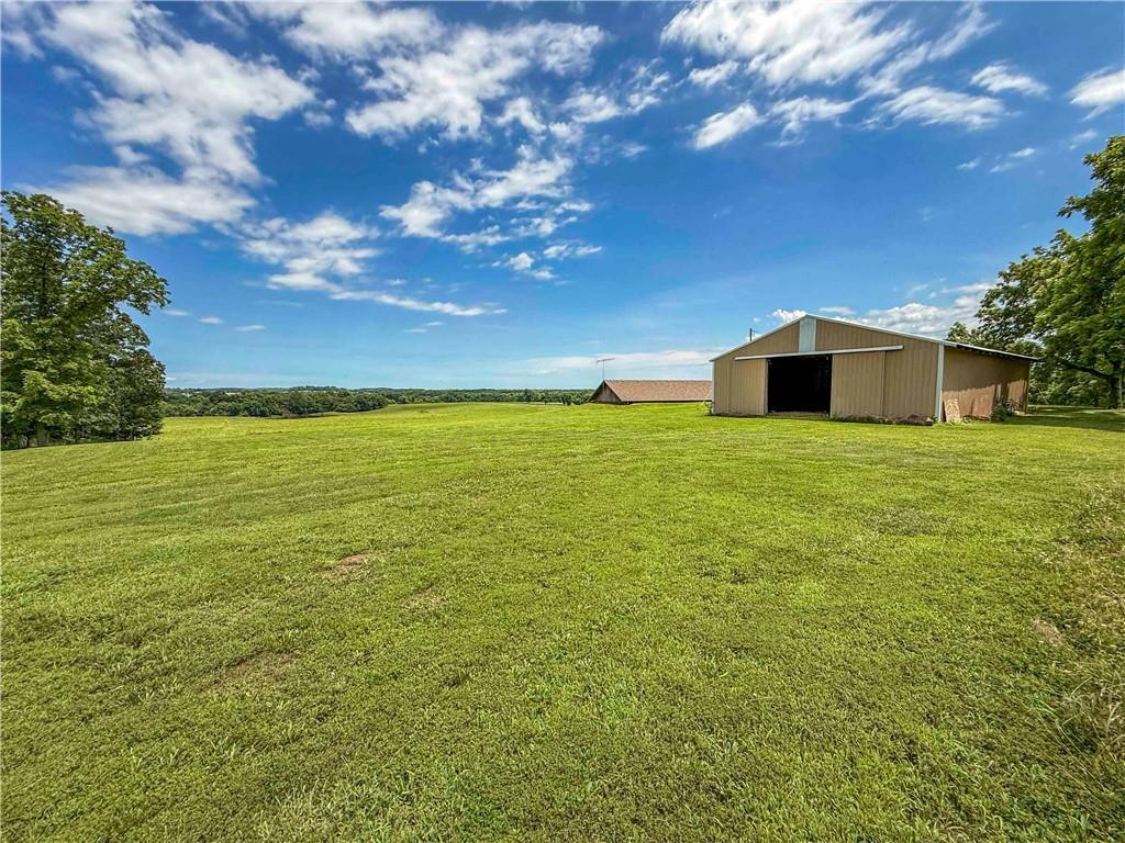 742 S 935 Road Property Photo 42