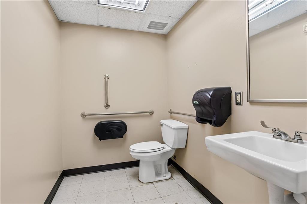 110 Murray Drive Property Photo 18