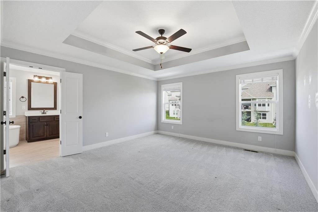318 Nw Ambersham Drive Property Photo 47