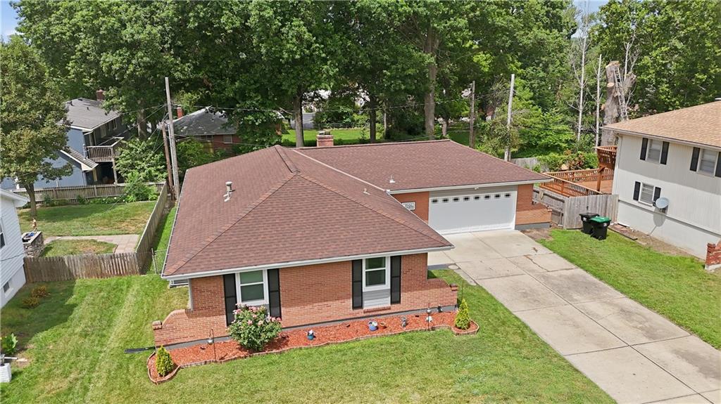3916 Queen Ridge Drive Property Photo 37