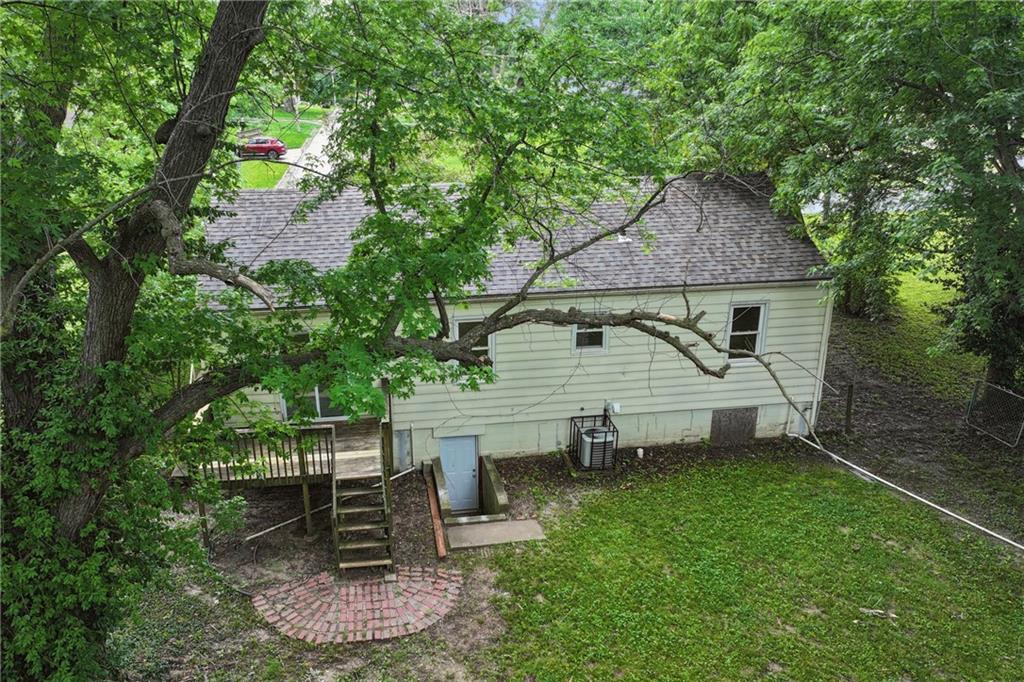 2811 S Northern Boulevard Property Photo 38