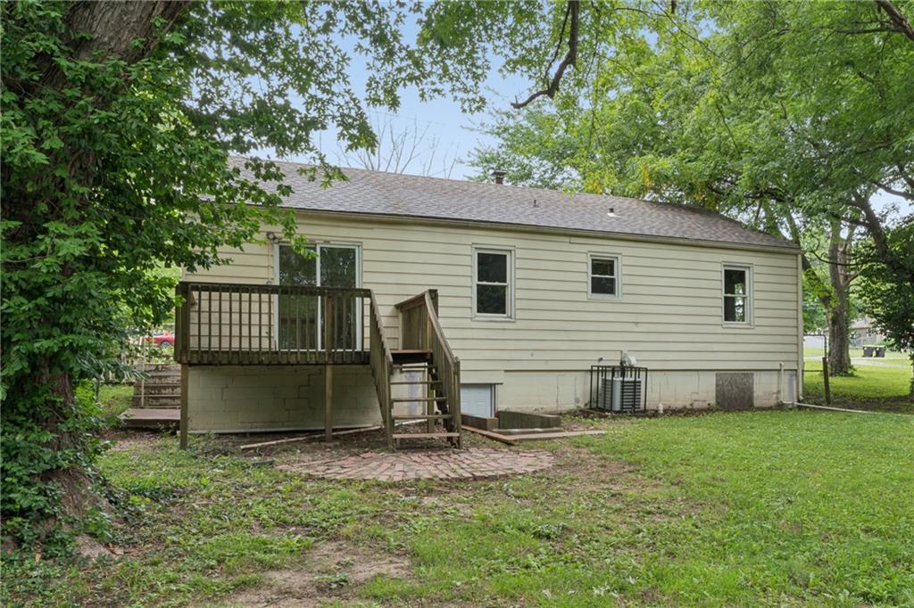2811 S Northern Boulevard Property Photo 40