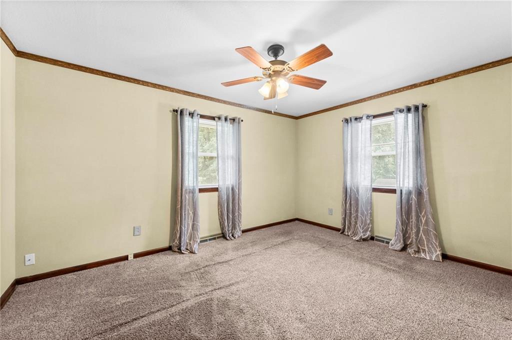 817 S Alexander Road Property Photo 14