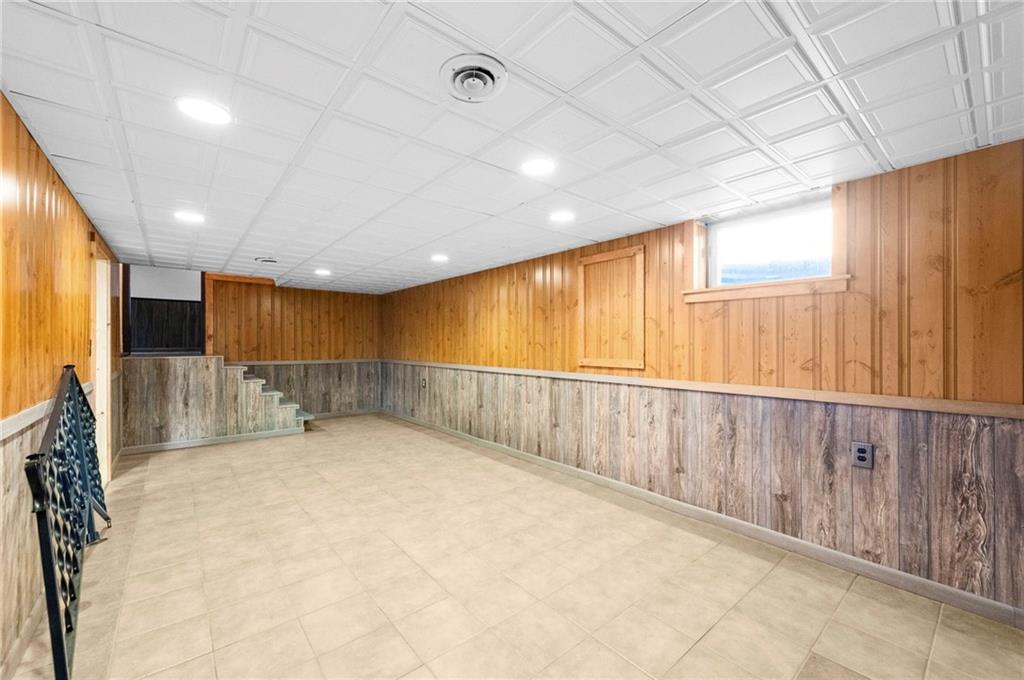 817 S Alexander Road Property Photo 23