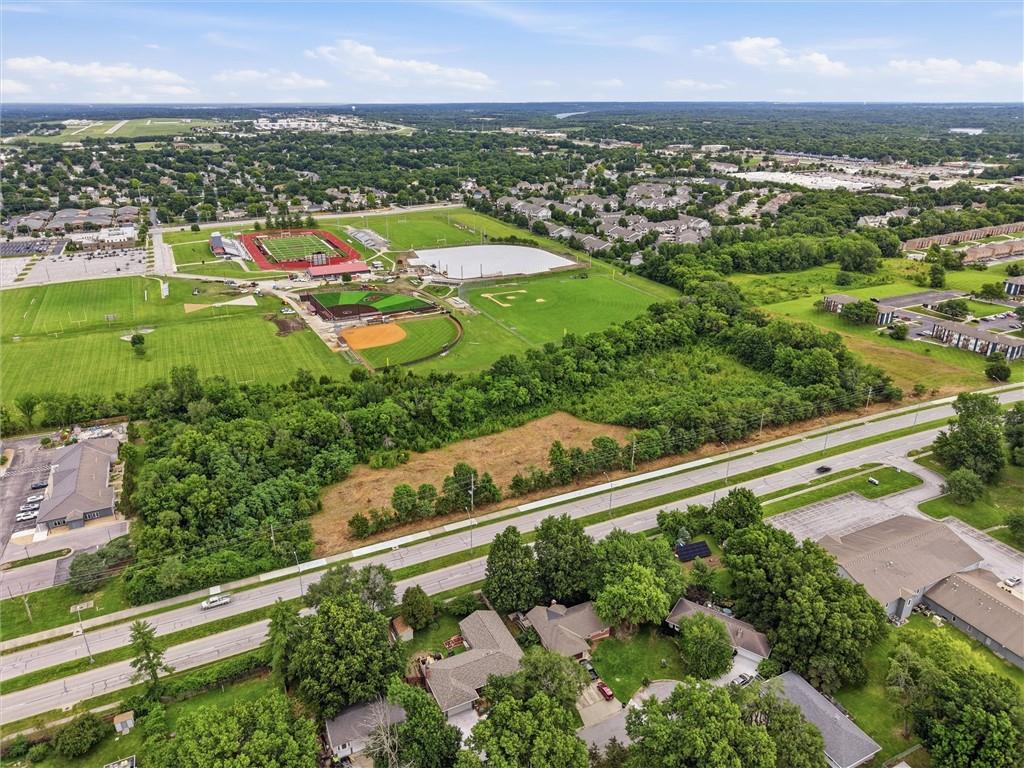 E Chipman Road Property Photo 17